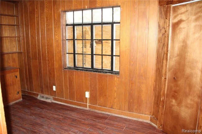 Building Photo - 17612 Prairie St
