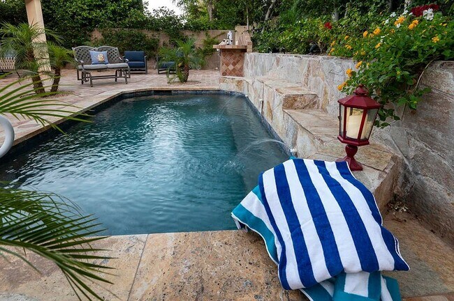 Foto del edificio - 60755 Living Stone Dr