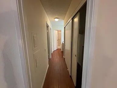 Building Photo - "Charming 1-Bedroom Oasis in the Heart of San Diego!"
