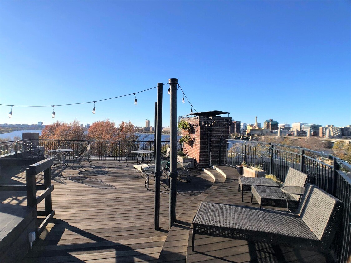 Foto principal - 112 Pinckney St
