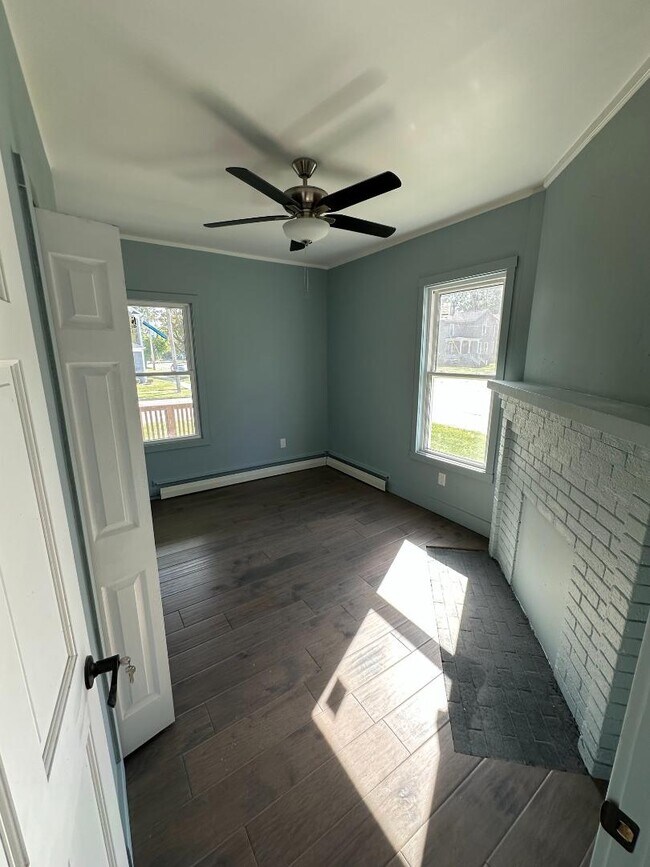 Photo - 420 Emmet St Apartment