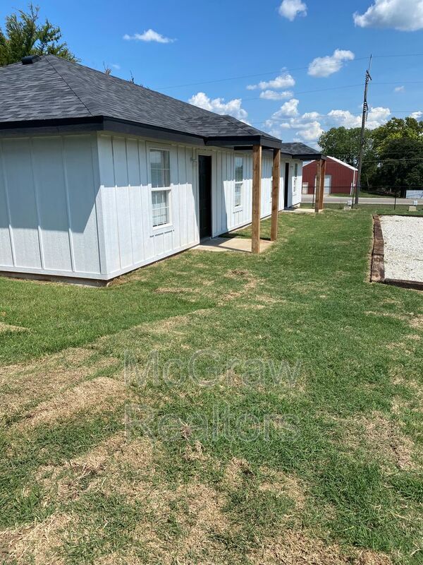Building Photo - 15436 County Rd 1508