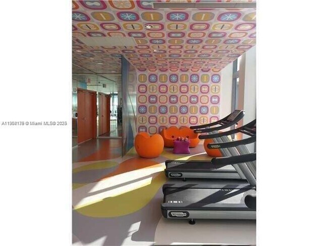 Foto del edificio - 31 SE 6th St