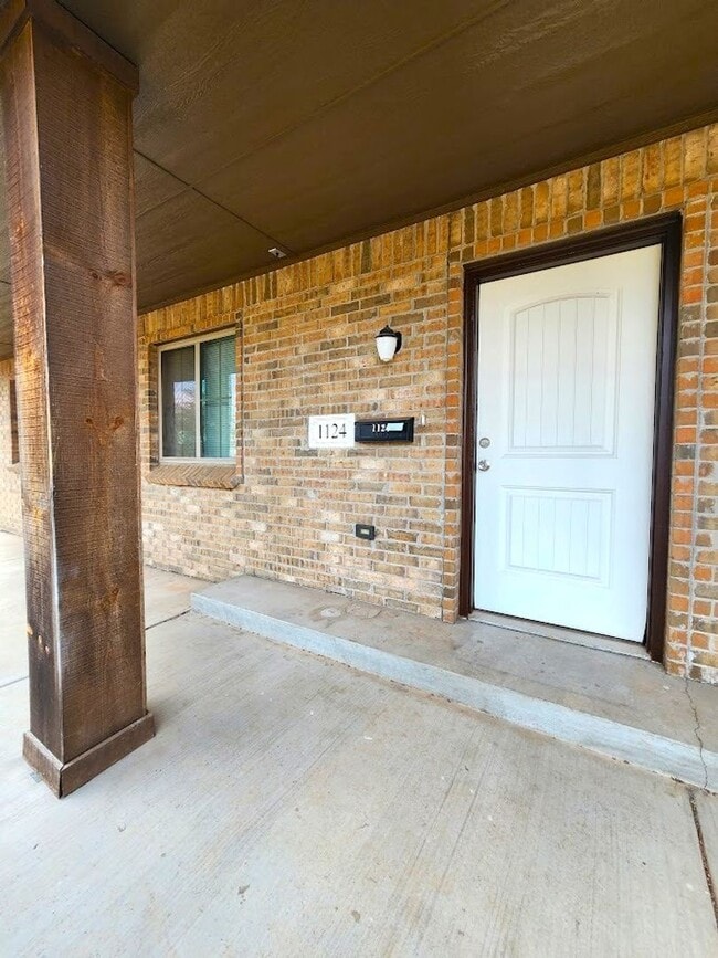 Foto del edificio - Campbell St Duplex