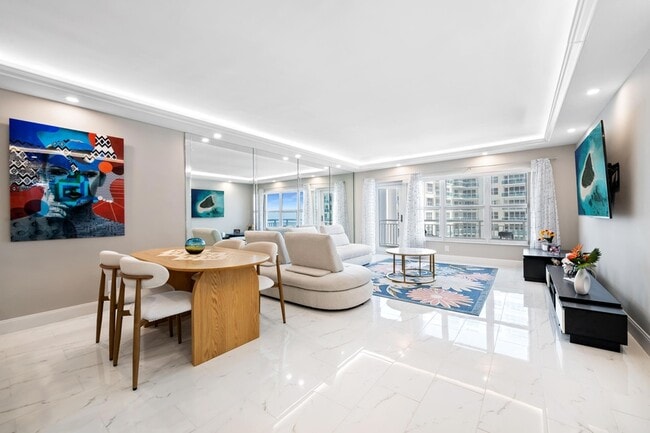 Building Photo - 3850 Galt Ocean Dr