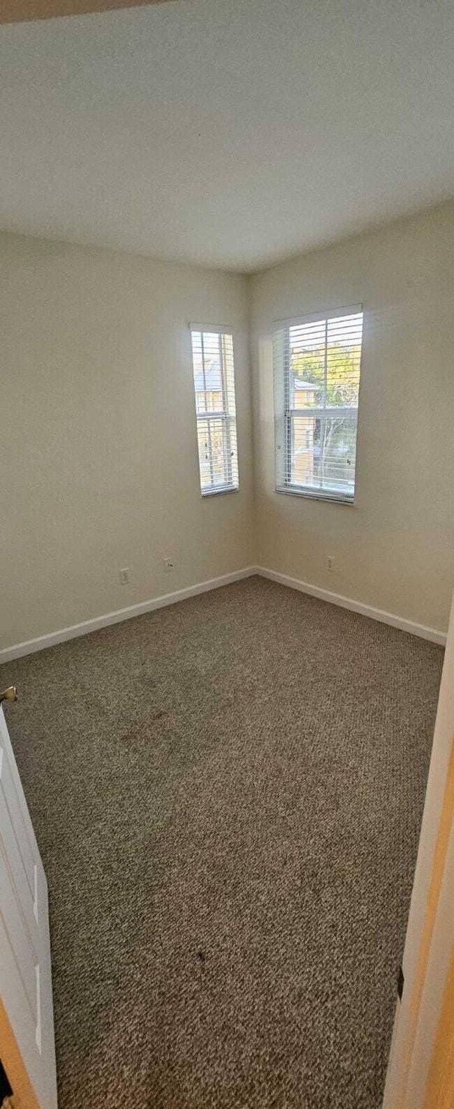 Foto del edificio - 2609 Shoma Dr