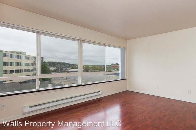 Building Photo - 5210 Russell Ave NW