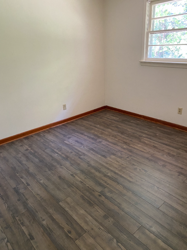 Foto del edificio - 1543 18th Ave Pl NE
