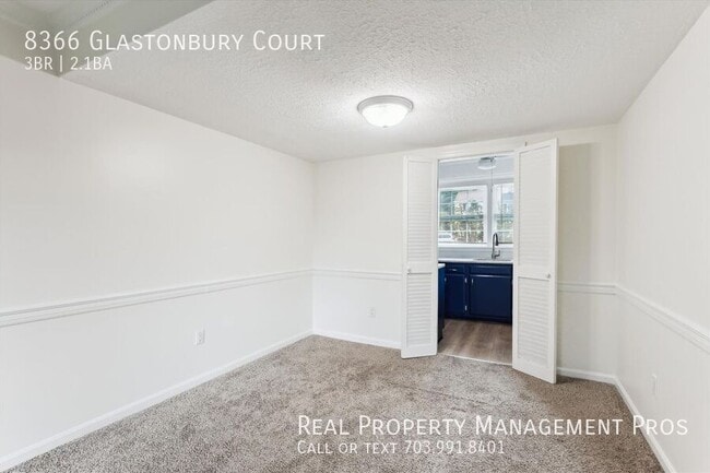 Building Photo - 8366 Glastonbury Ct