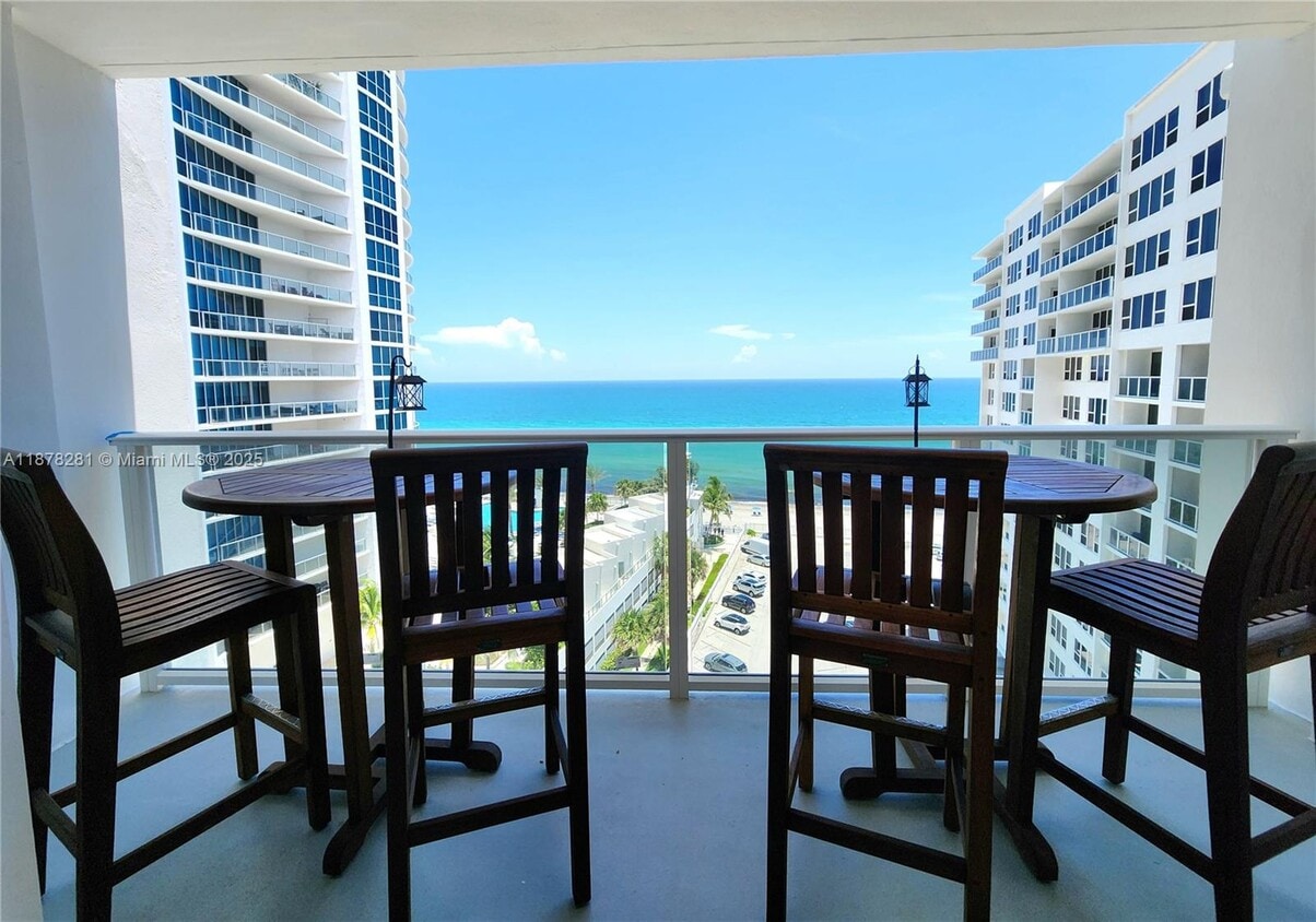 Primary Photo - 3505 S Ocean Dr
