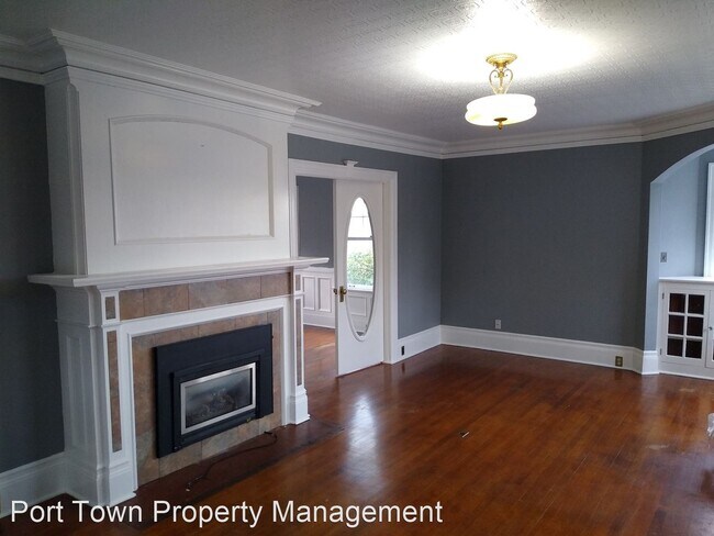 Building Photo - 4 br, 2.5 bath House - 997 16th Street