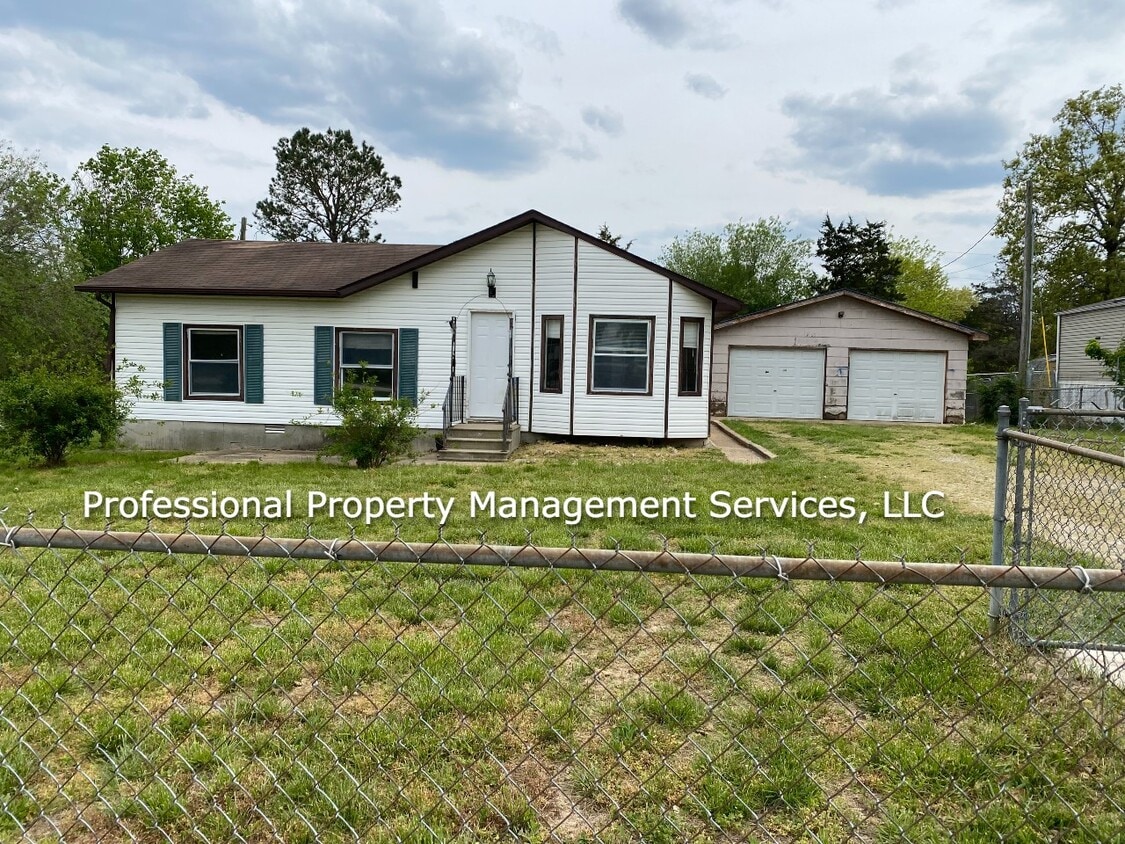 13130 Harlow Ln, Dixon, MO 65459 House Rental in Dixon, MO