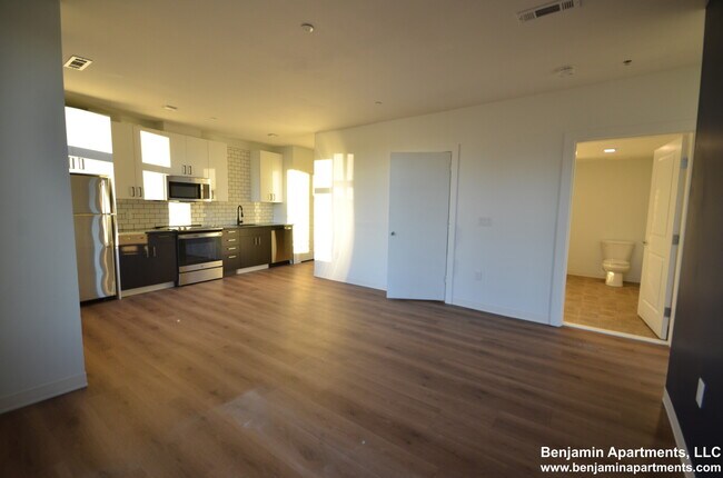 Foto del edificio - 89 Brighton Ave