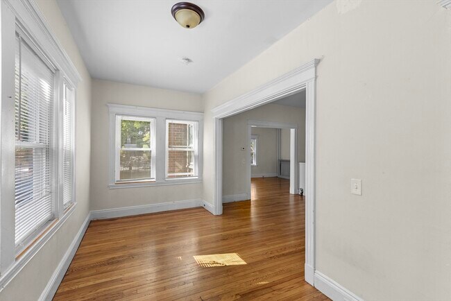 Building Photo - 227 Winchester St