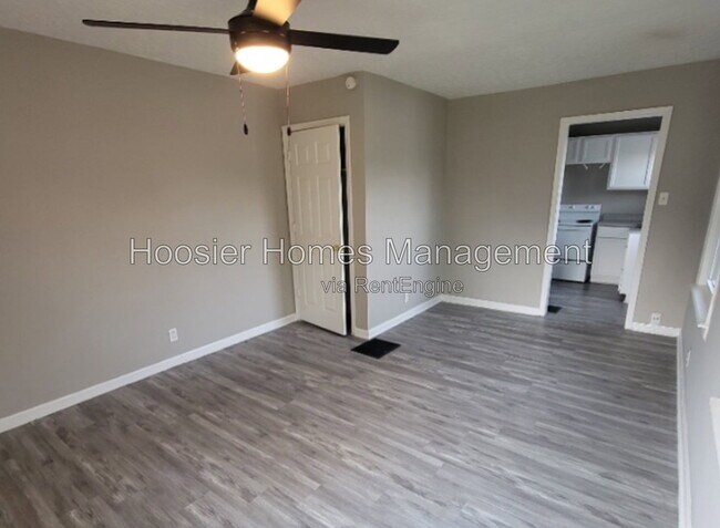 Foto del edificio - 932 N Leland Ave