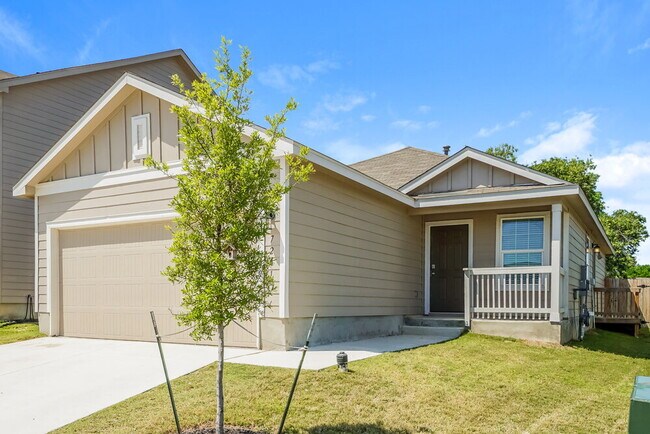 Building Photo - 7241 Avila Vis
