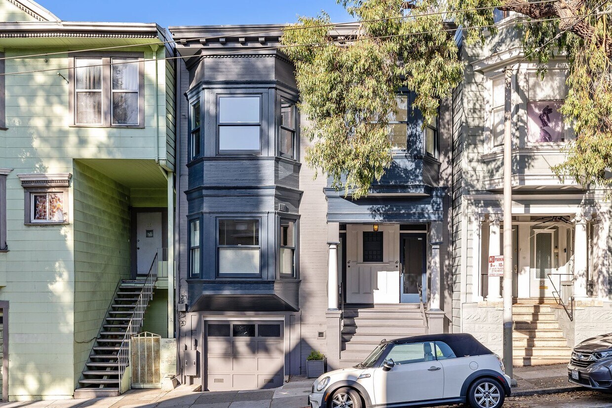Primary Photo - Bernal Heights: Remodeled Unfurnished Top ...