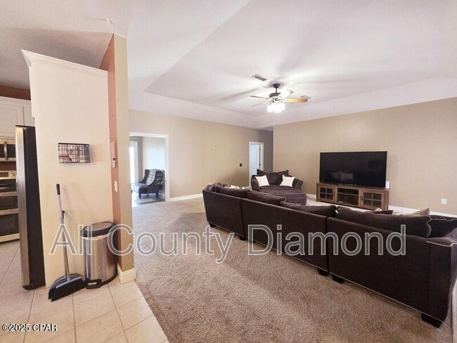 Foto del edificio - 12207 Lyndell Plantation Dr