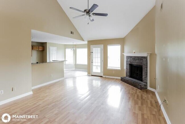 Foto del edificio - 7094 Show Boat Ln, Cordova, TN 38018