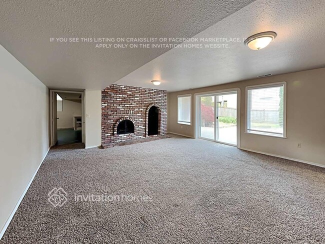 Building Photo - 4807 72nd Dr NE