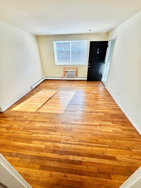 Photo - 3212 Ellwood Ave Apartment