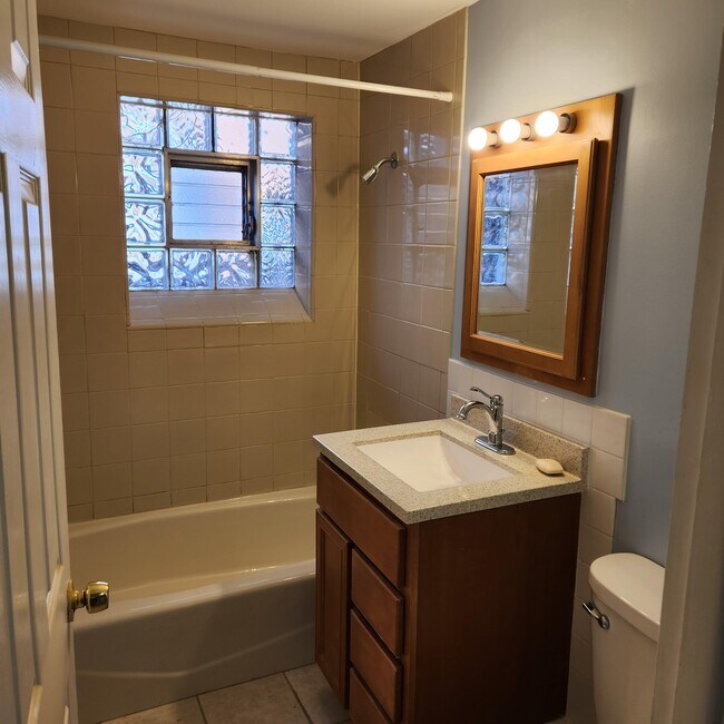Baño - 1537 Homestead Rd