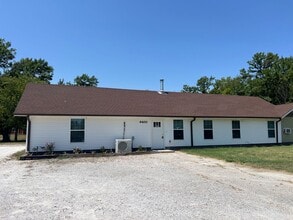 Building Photo - 4400 N Swede Ln
