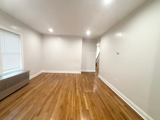 Foto del edificio - 35 Madison St