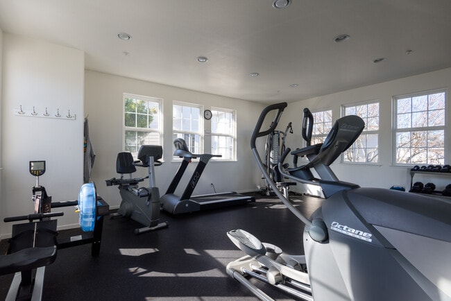 Gym - 129 Outlook Cir