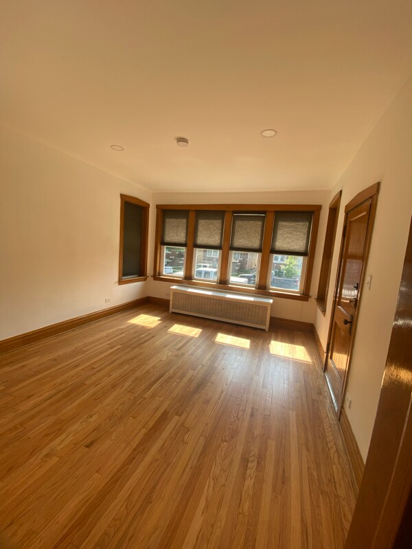Foto del edificio - 4815 S Springfield Ave