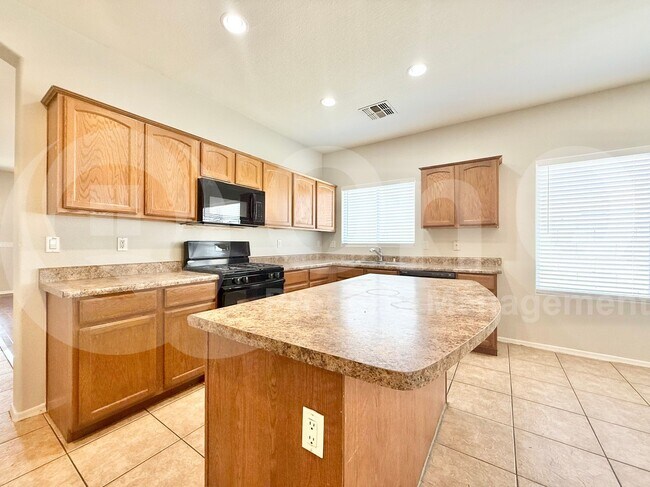 Foto del edificio - 11675 W Monroe St