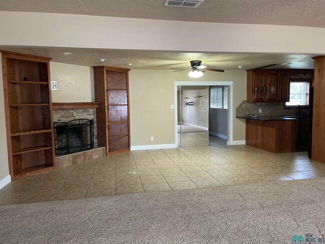 Foto del edificio - 1915 Miller St