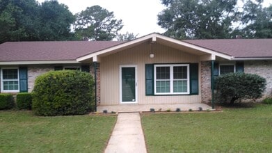 Building Photo - 103 Meadowlark Ln