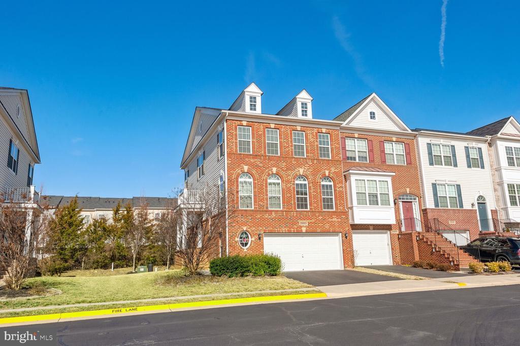 Foto principal - 25053 Prairie Fire Square