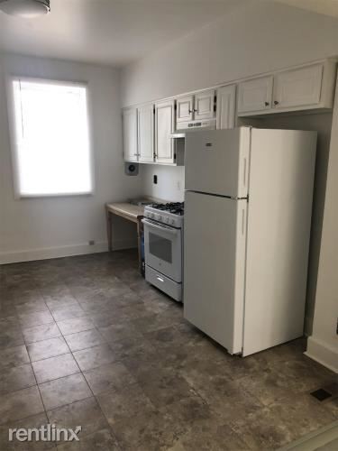 Building Photo - 3 br, 1 bath House - 2558 Frederick Ave