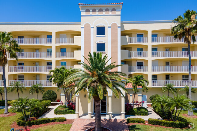 752 Bayside Dr Cape Canaveral, FL 32920-3578 - Bayside Condominiums