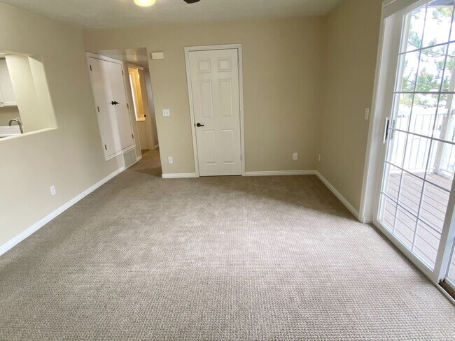 Foto del edificio - Beautiful 2 Bedroom Condo in North Orem