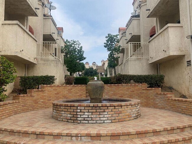 Fountain - 7221 Petrol St