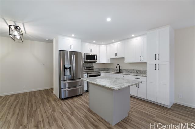 Building Photo - 46-63-63 Emepela Pl