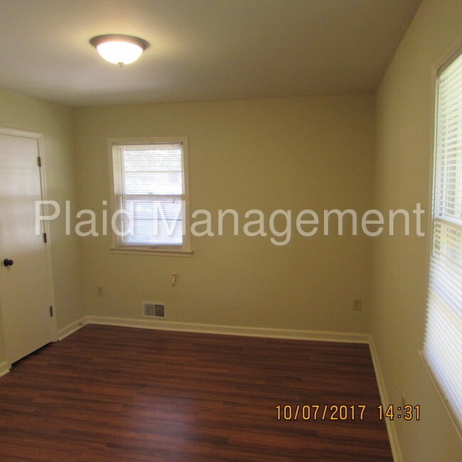 Foto del edificio - 408 SW Sandstone Dr