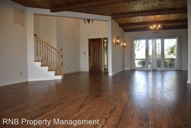 Building Photo - 3 br, 3.5 bath House - 1496 Bolivar Court