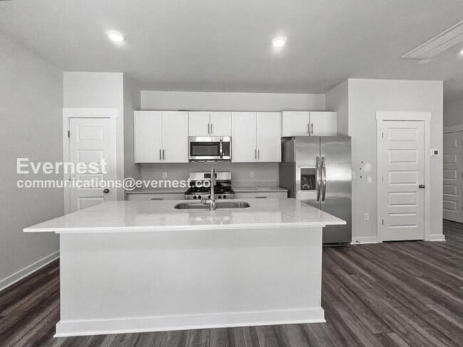 Foto del edificio - 2284 Robert Gwynne Dr