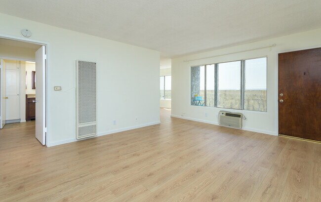 Foto del edificio - 241 N Kenwood St