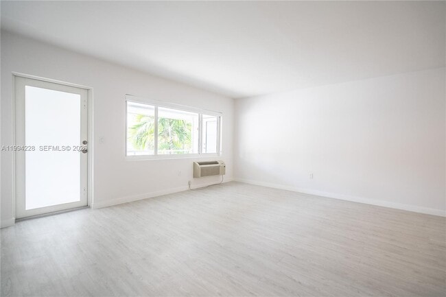 Foto del edificio - 1185 98th St