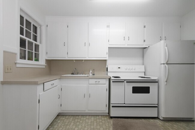 Foto del edificio - 1733 Augusta Rd