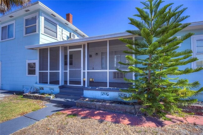 Building Photo - 5737 Shore Blvd S