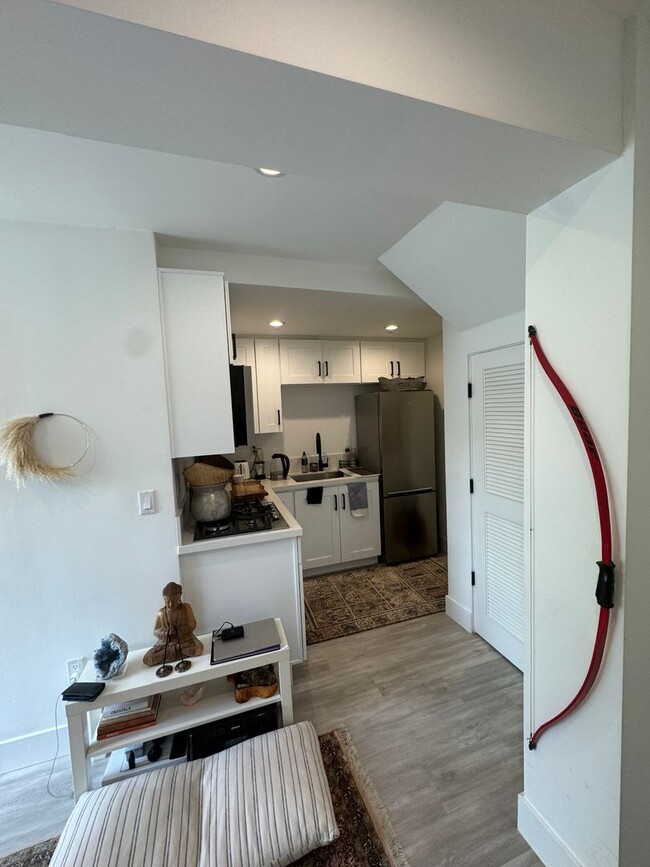 4297 Tujunga Ave Unit 3, Los Angeles, CA 91604 - Room for Rent in Los ...