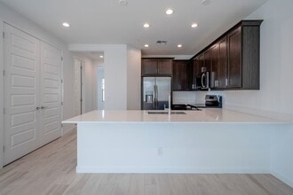 Building Photo - 4071 E Pinto Dr