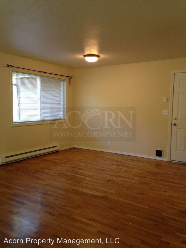 Building Photo - 4695 W Hillside Dr