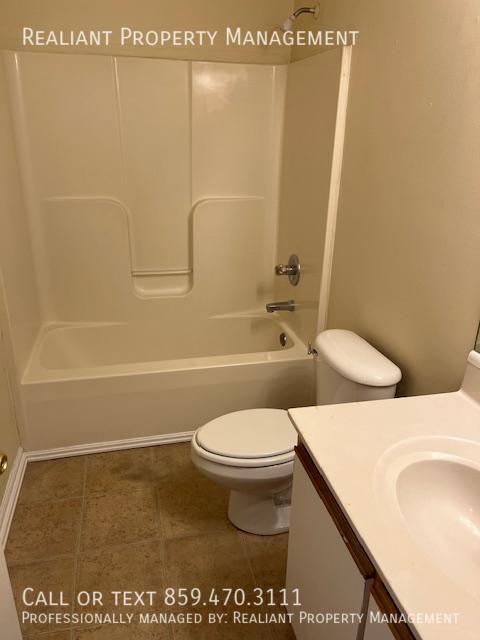 Building Photo - 146 Grinder Court